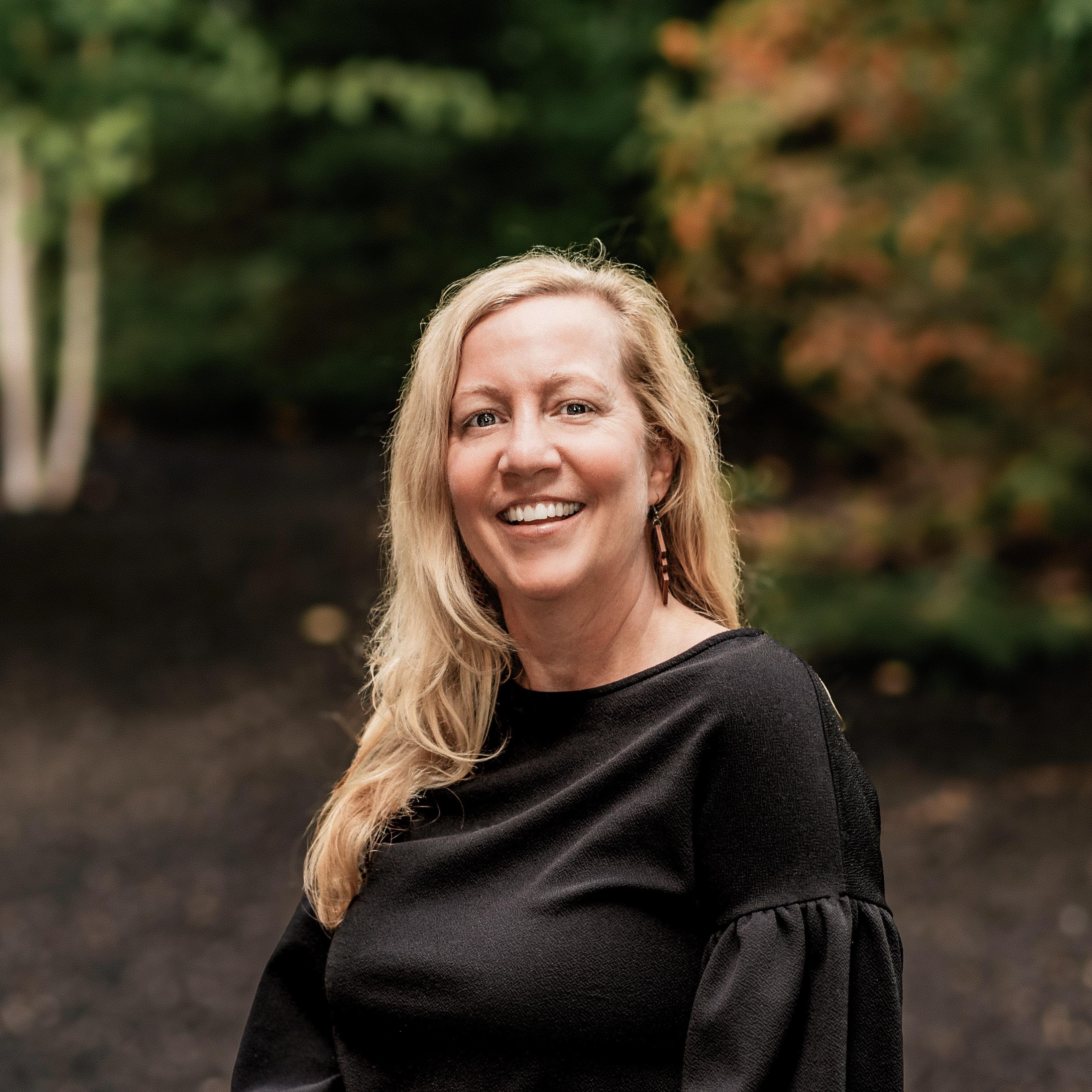 Picture of Erin Friedman.
